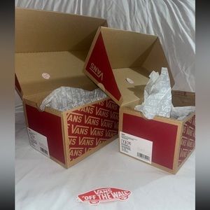 2 empty vans boxes